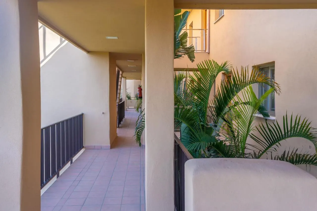 Nyaraló Apartment In Estepona With Sea View
