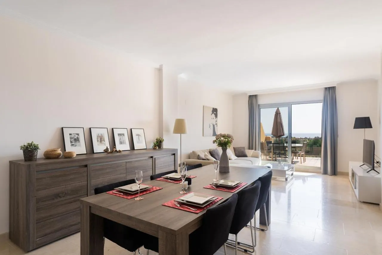 Apartment In Estepona With Sea View Spanyolország